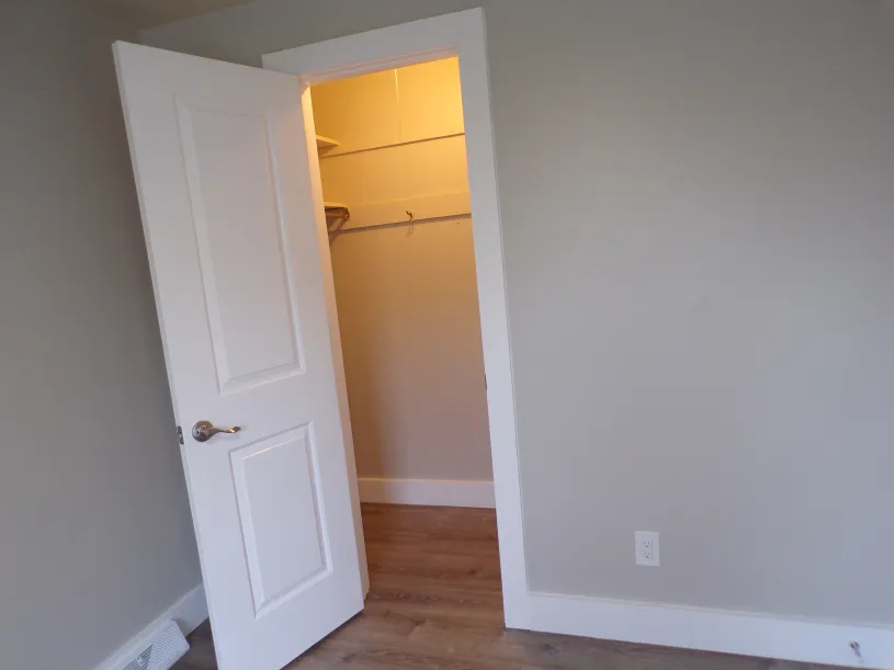 71 W 10th Ave Apt A