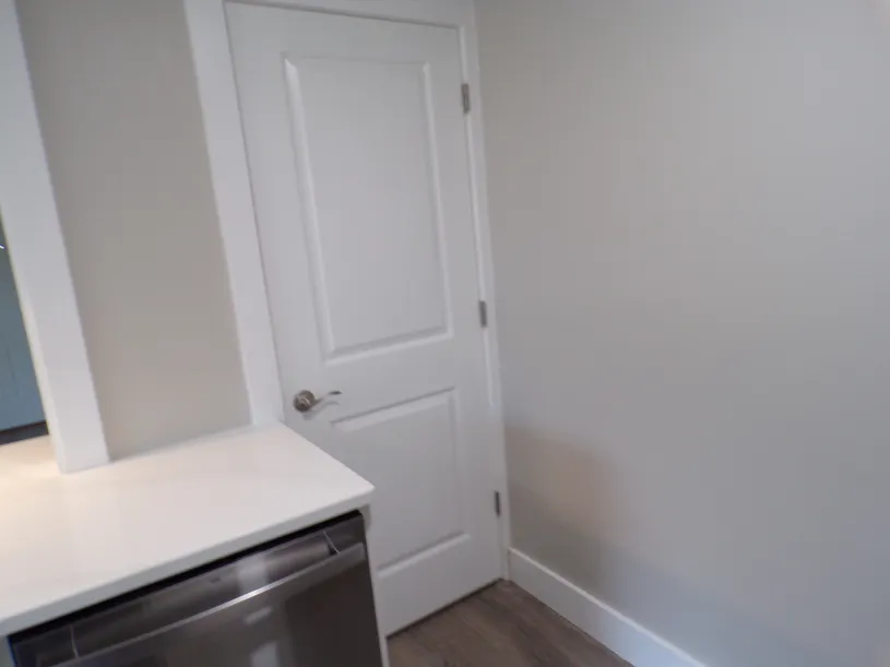 71 W 10th Ave Apt A