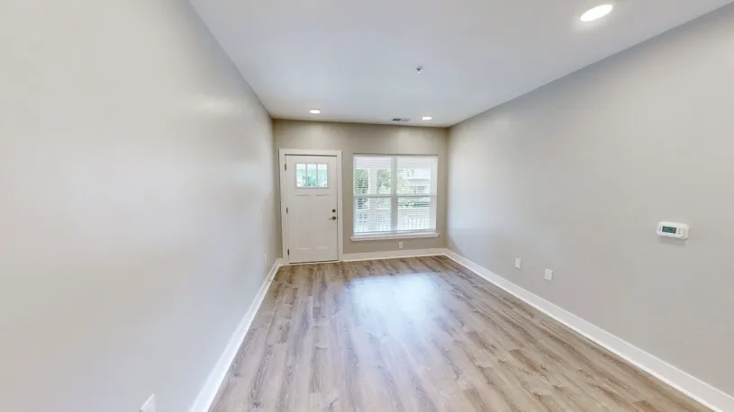 100 W Oakland Ave Apt 1A