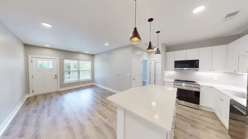 100 W Oakland Ave Apt 1A
