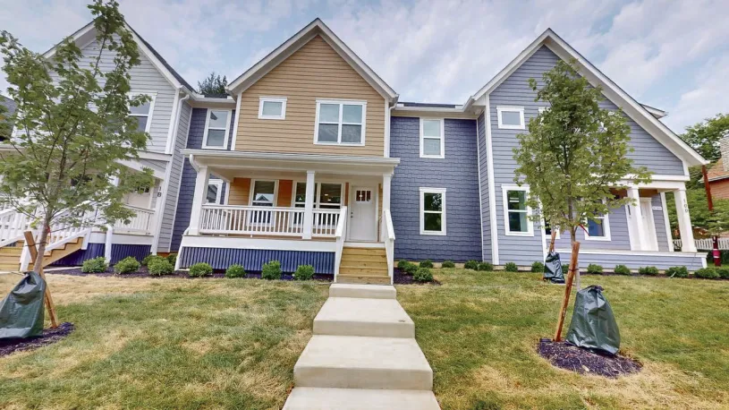 100 W Oakland Ave Apt 2B