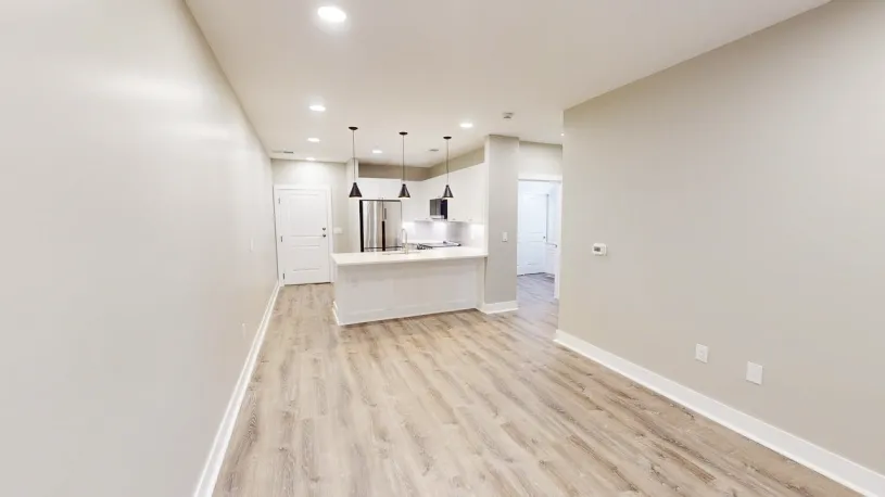 100 W Oakland Ave Apt 1F