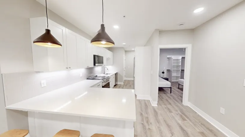 100 W Oakland Ave Apt 1I