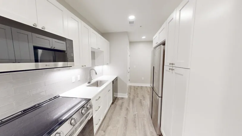 100 W Oakland Ave Apt 1I
