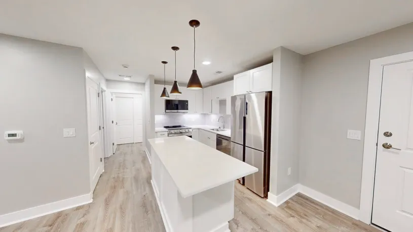 100 W Oakland Ave Apt 2H