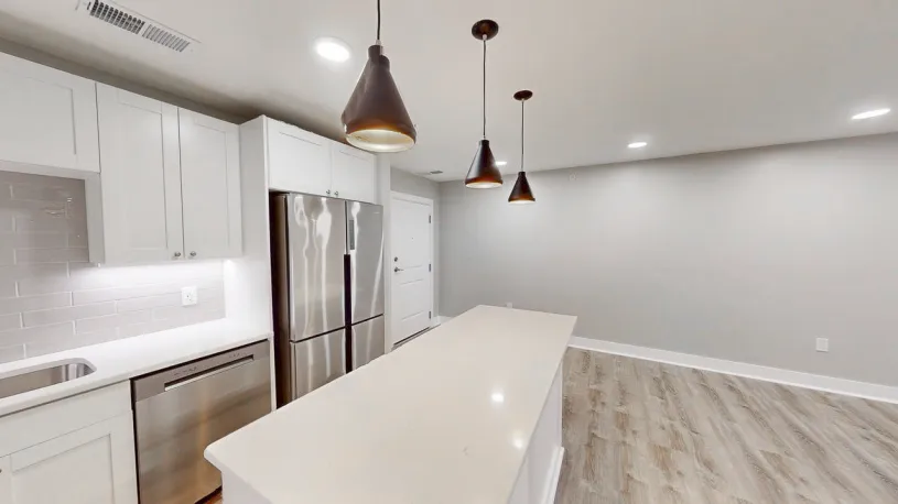 100 W Oakland Ave Apt 2H