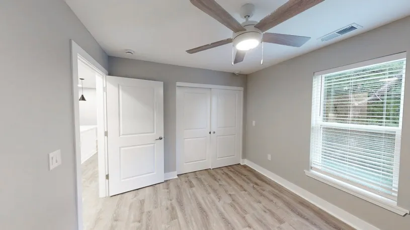 100 W Oakland Ave Apt 2H
