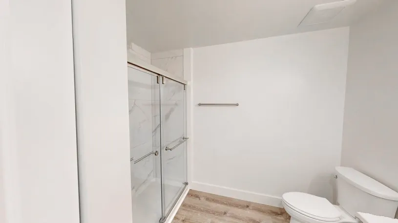 100 W Oakland Ave Apt 2H