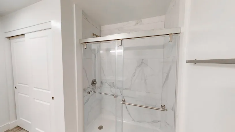 100 W Oakland Ave Apt 2H