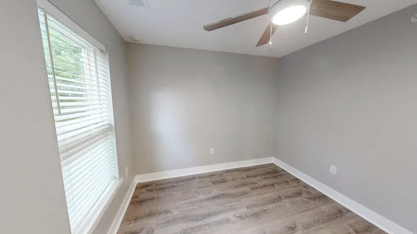 100 W Oakland Ave Apt 2I