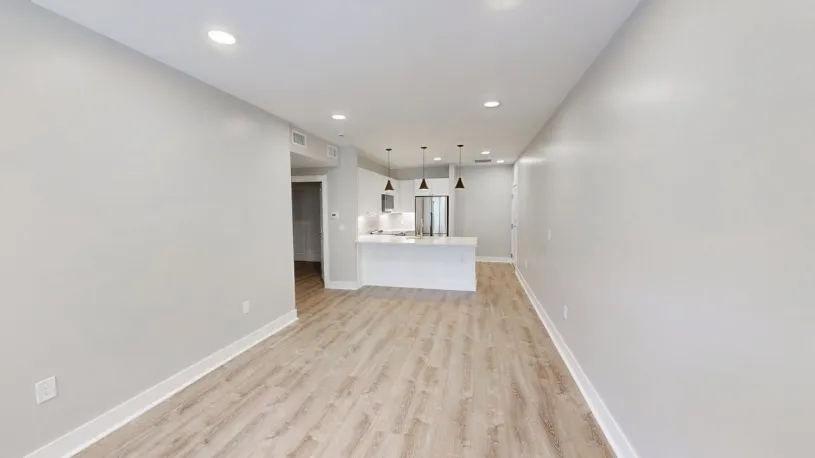100 W Oakland Ave Apt 1B
