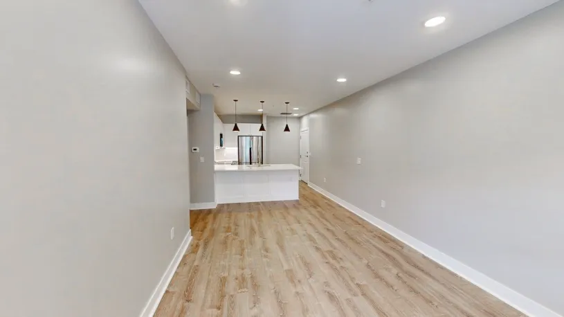 100 W Oakland Ave Apt 1B