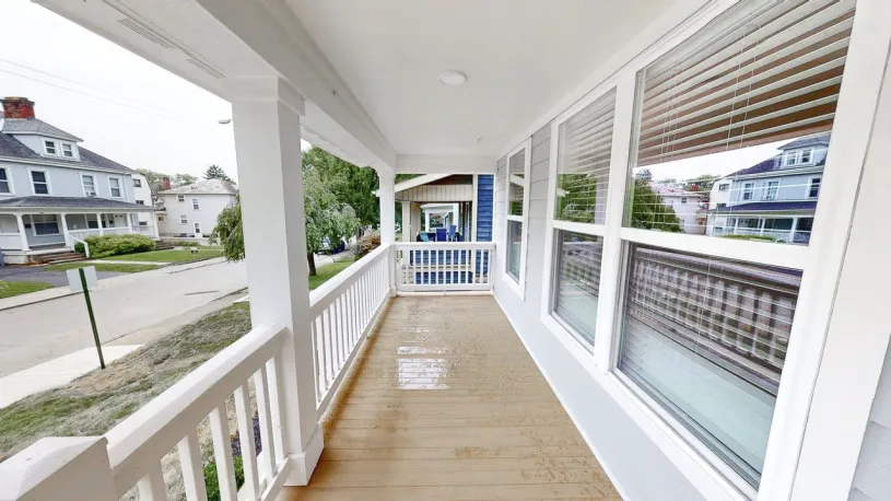 100 W Oakland Ave Apt 1B