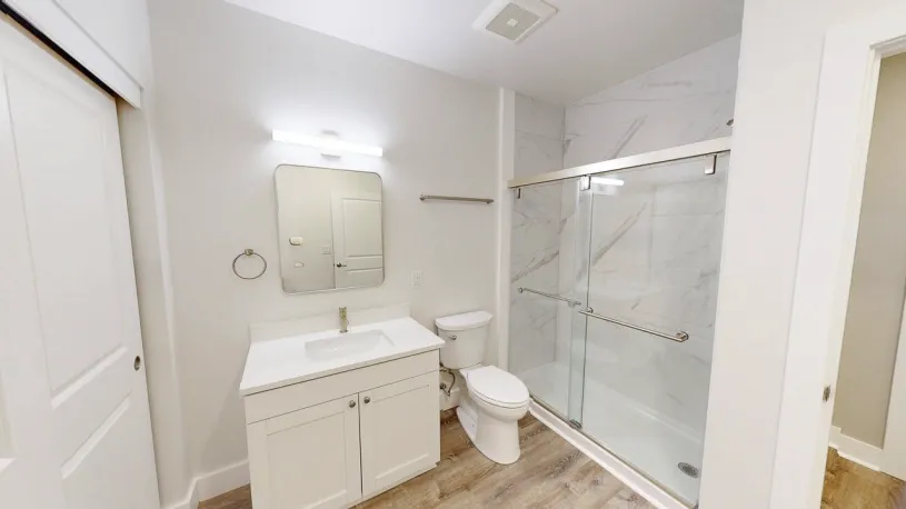 100 W Oakland Ave Apt 1E