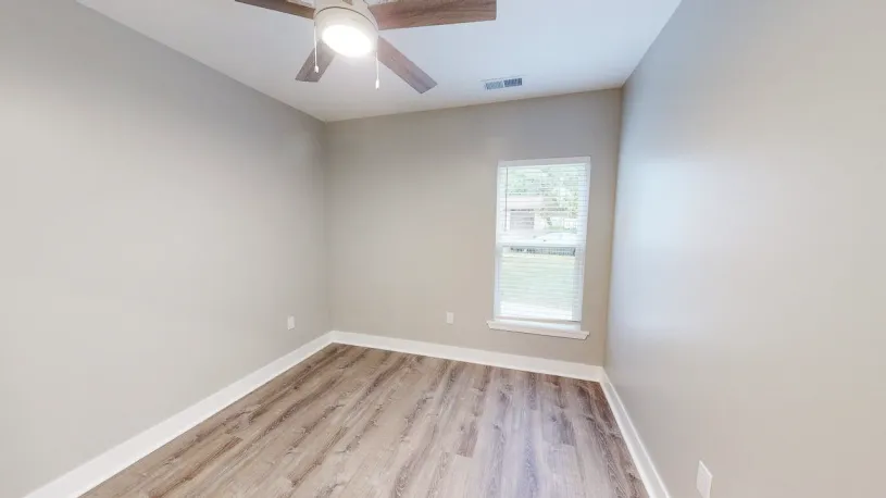 100 W Oakland Ave Apt 1E