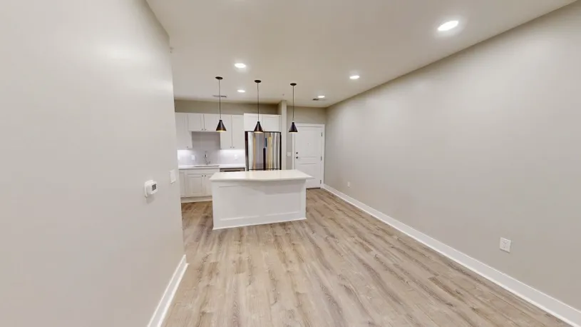 100 W Oakland Ave Apt 1H