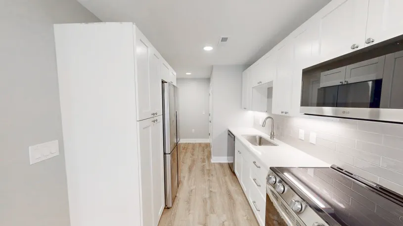 100 W Oakland Ave Apt 2A