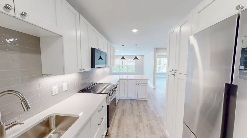 100 W Oakland Ave Apt 2A