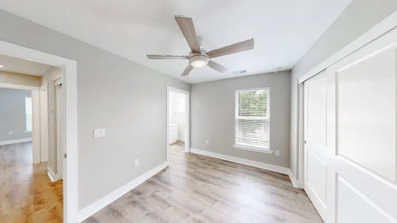100 W Oakland Ave Apt 2A