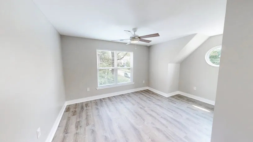 100 W Oakland Ave Apt 2A