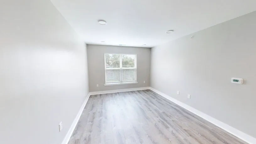 100 W Oakland Ave Apt 2B
