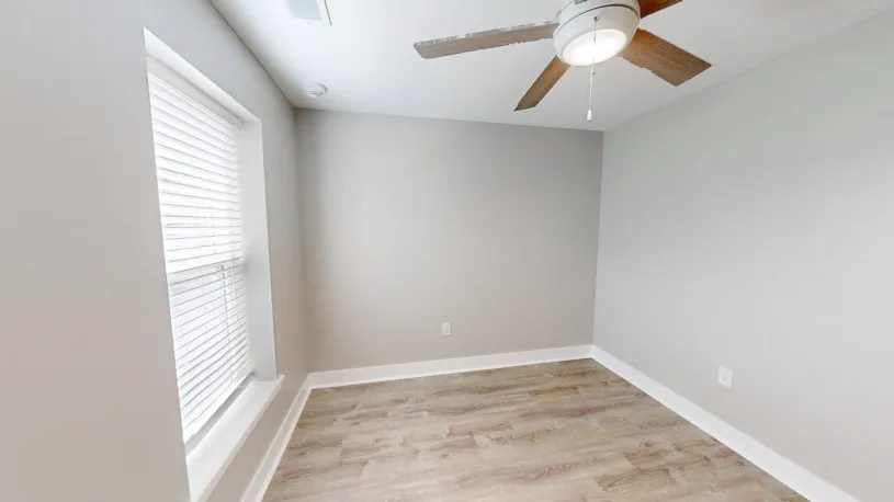 100 W Oakland Ave Apt 2B