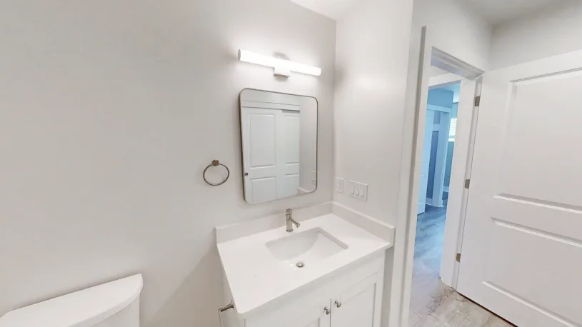 100 W Oakland Ave Apt 2B