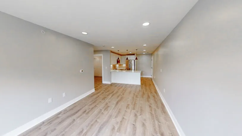 100 W Oakland Ave Apt 2C