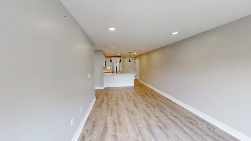 100 W Oakland Ave Apt 2C