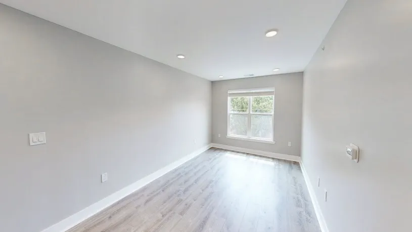 100 W Oakland Ave Apt 2C