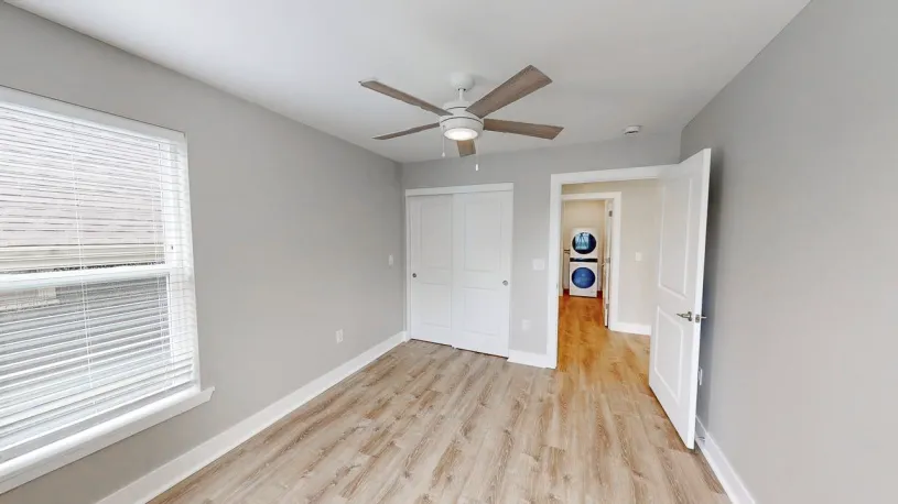 100 W Oakland Ave Apt 2C