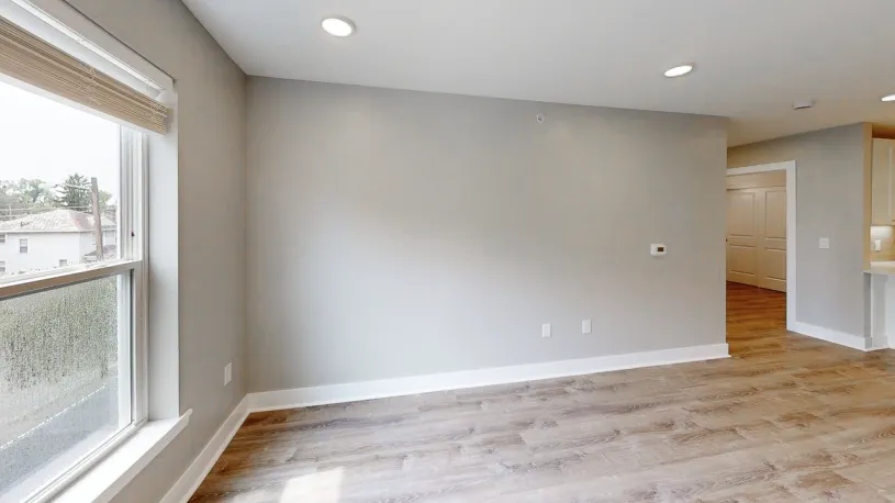 100 W Oakland Ave Apt 2C