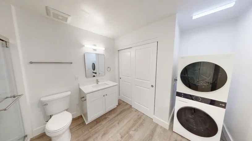 100 W Oakland Ave Apt 2D