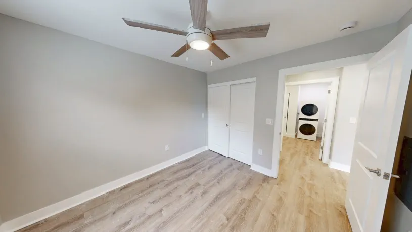100 W Oakland Ave Apt 2D