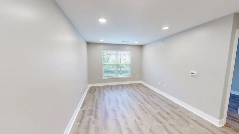 100 W Oakland Ave Apt 2E