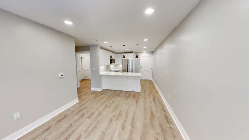 100 W Oakland Ave Apt 2E