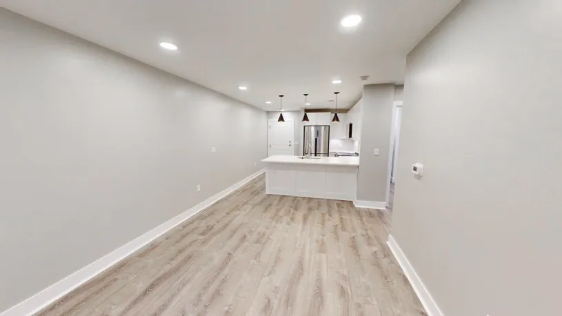 100 W Oakland Ave Apt 2G