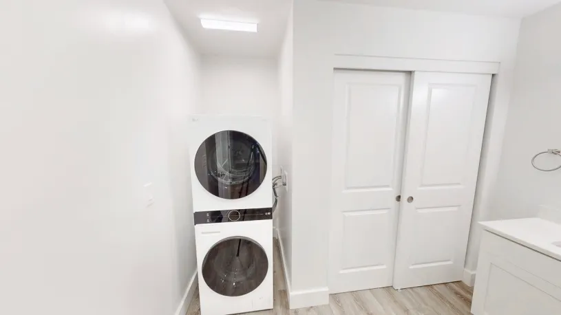 100 W Oakland Ave Apt 2G