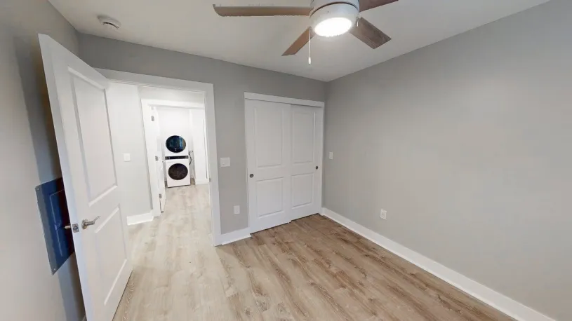 100 W Oakland Ave Apt 2G