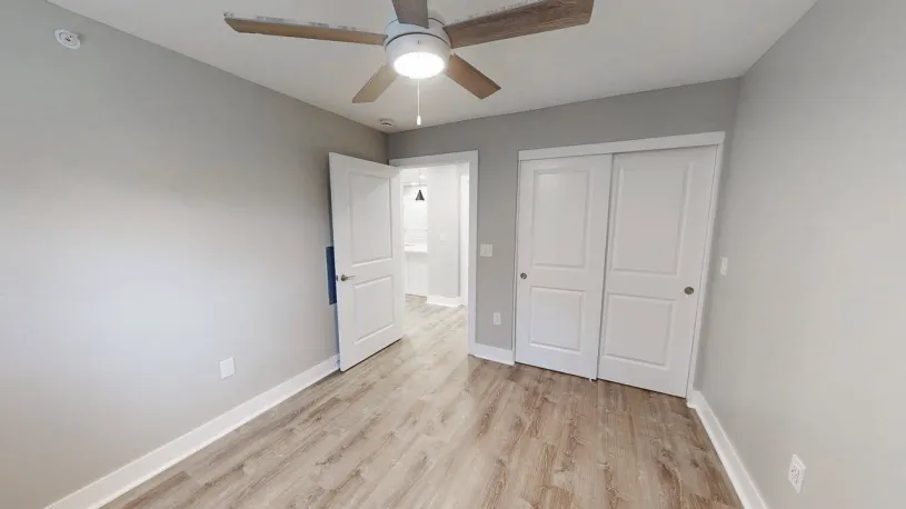 100 W Oakland Ave Apt 2G