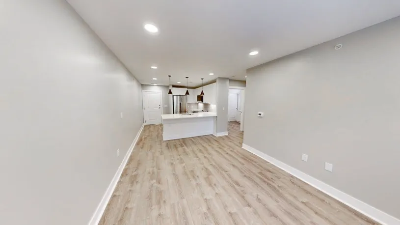 100 W Oakland Ave Apt 2F