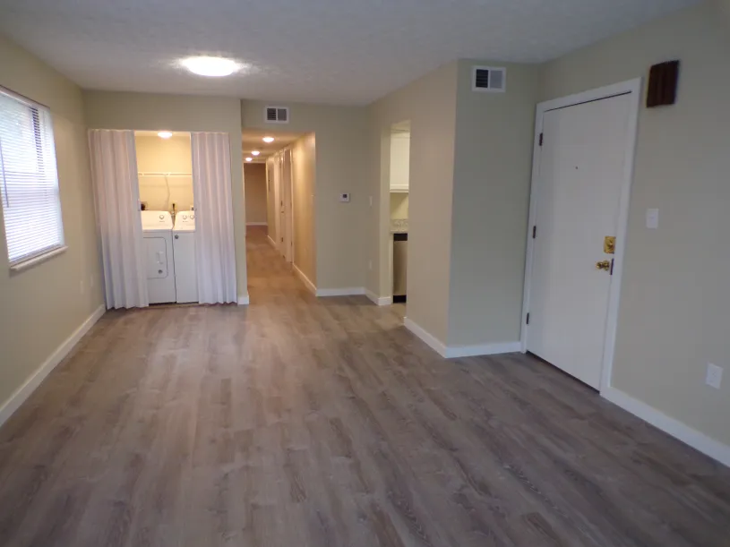 50 W Northwood Ave Apt B