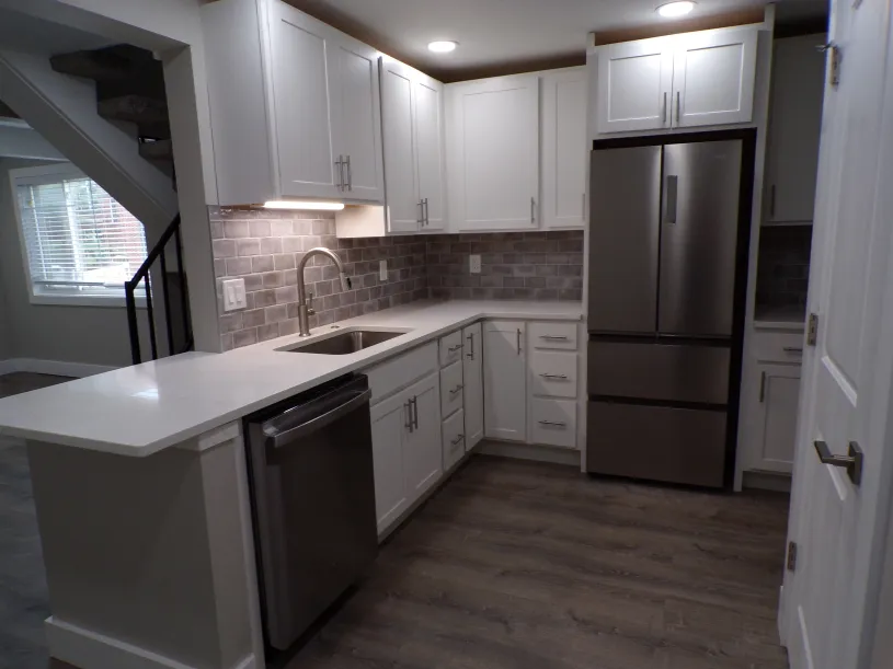 245 W Norwich Ave Apt A ~ Renovated 