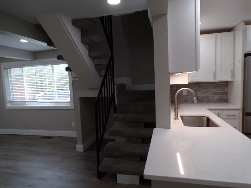 245 W Norwich Ave Apt A ~ Renovated 