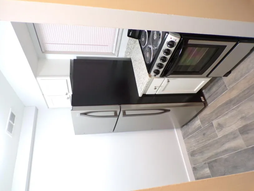 154 E Norwich Ave Renovated Unit 