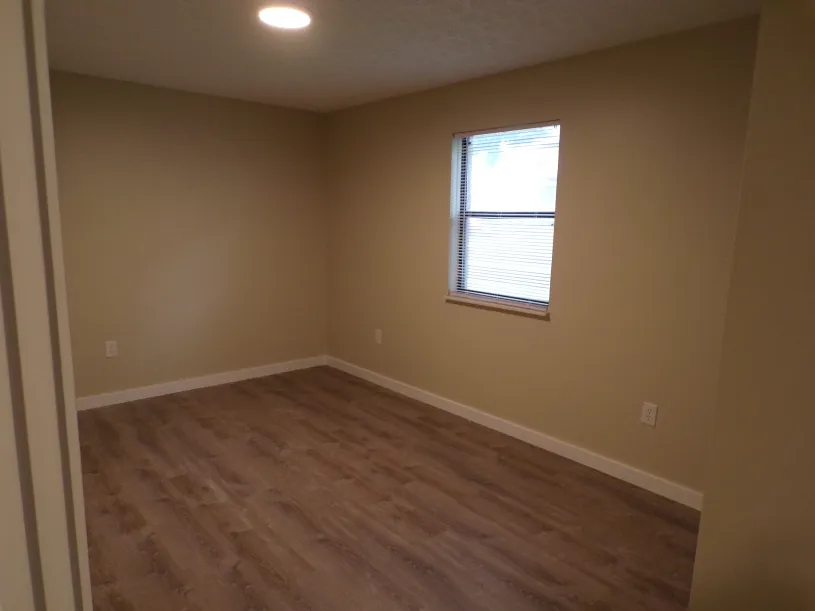 50 W Northwood Ave Apt B