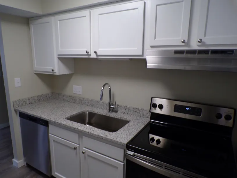 50 W Northwood Ave Apt B