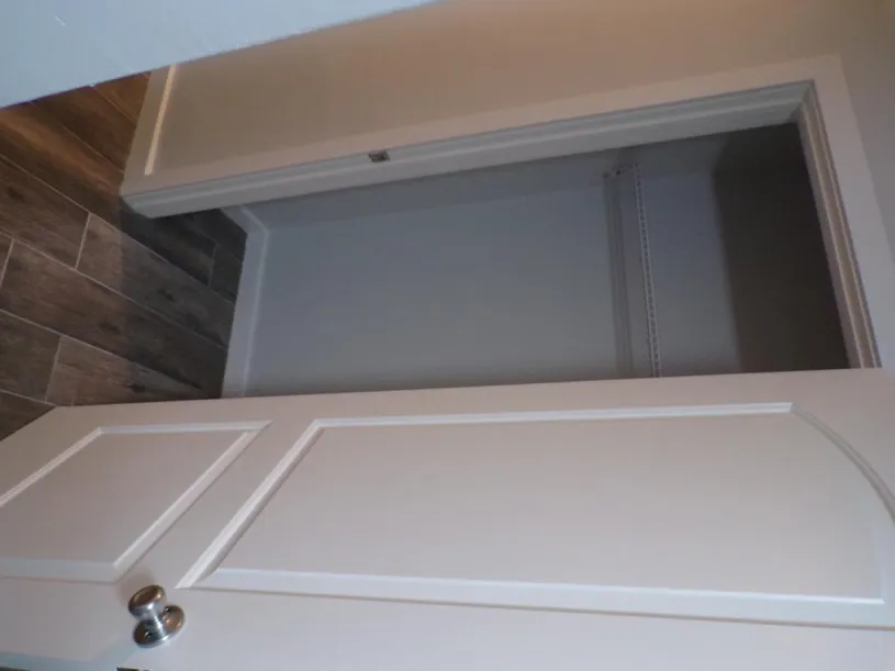 154 E Norwich Ave Renovated Unit 