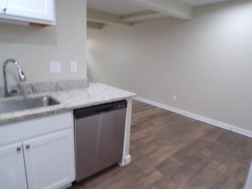 245 W Norwich Ave Apt B