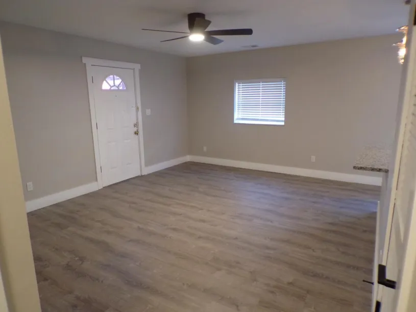 30 E Frambes Ave (Renovated Unit) 